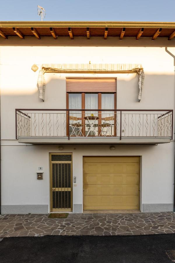 Cinzia'S Holiday Home Desenzano del Garda Exteriör bild